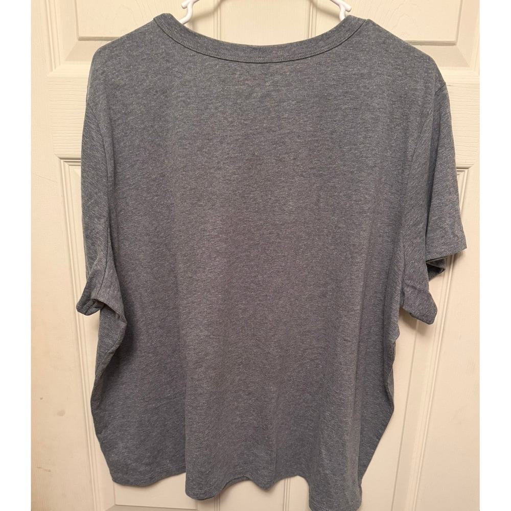 NEW Disney Mickey Mouse Women's XXL Graphic Crew neck Relaxed Fit Tee - Picture 4 of 4